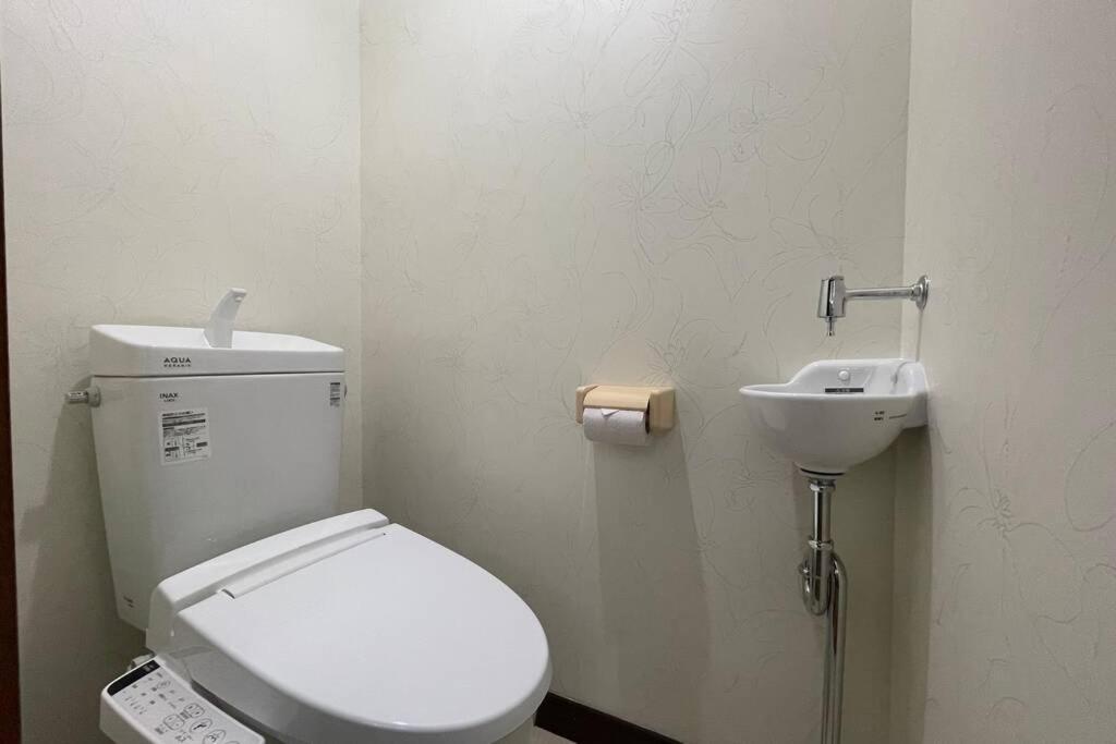 和美庵国分寺全新改造的七房两厅独栋出租 可住18人和美庵 Apartment Takayama  Bagian luar foto